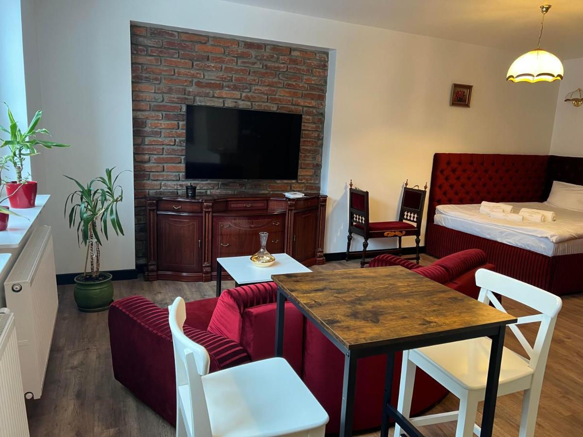 Apartamenty Pod Katedra Bielsko-Biala Exterior photo